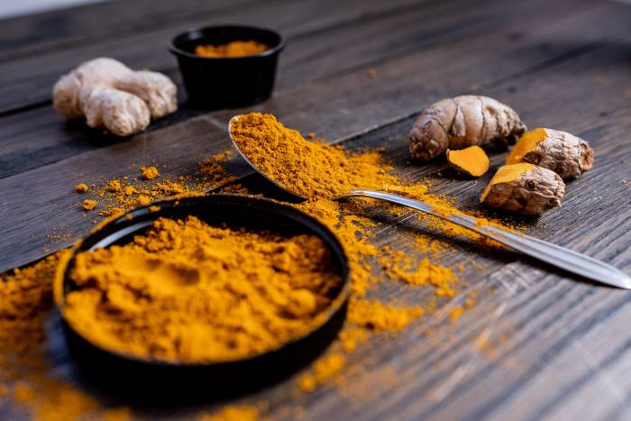 Turmeric Unveiled: Mastering 5 Remedies for Mind and Body